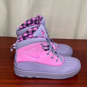 Nike  ACG Woodside II High Pink Shell Purple Duck Boots 2.5Y